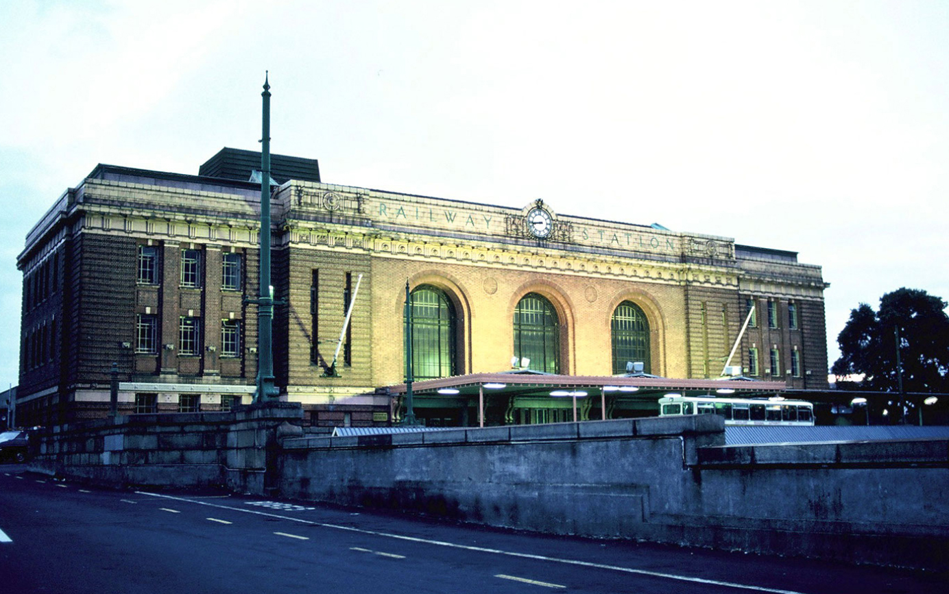 Auckland Railway Station, Auckland