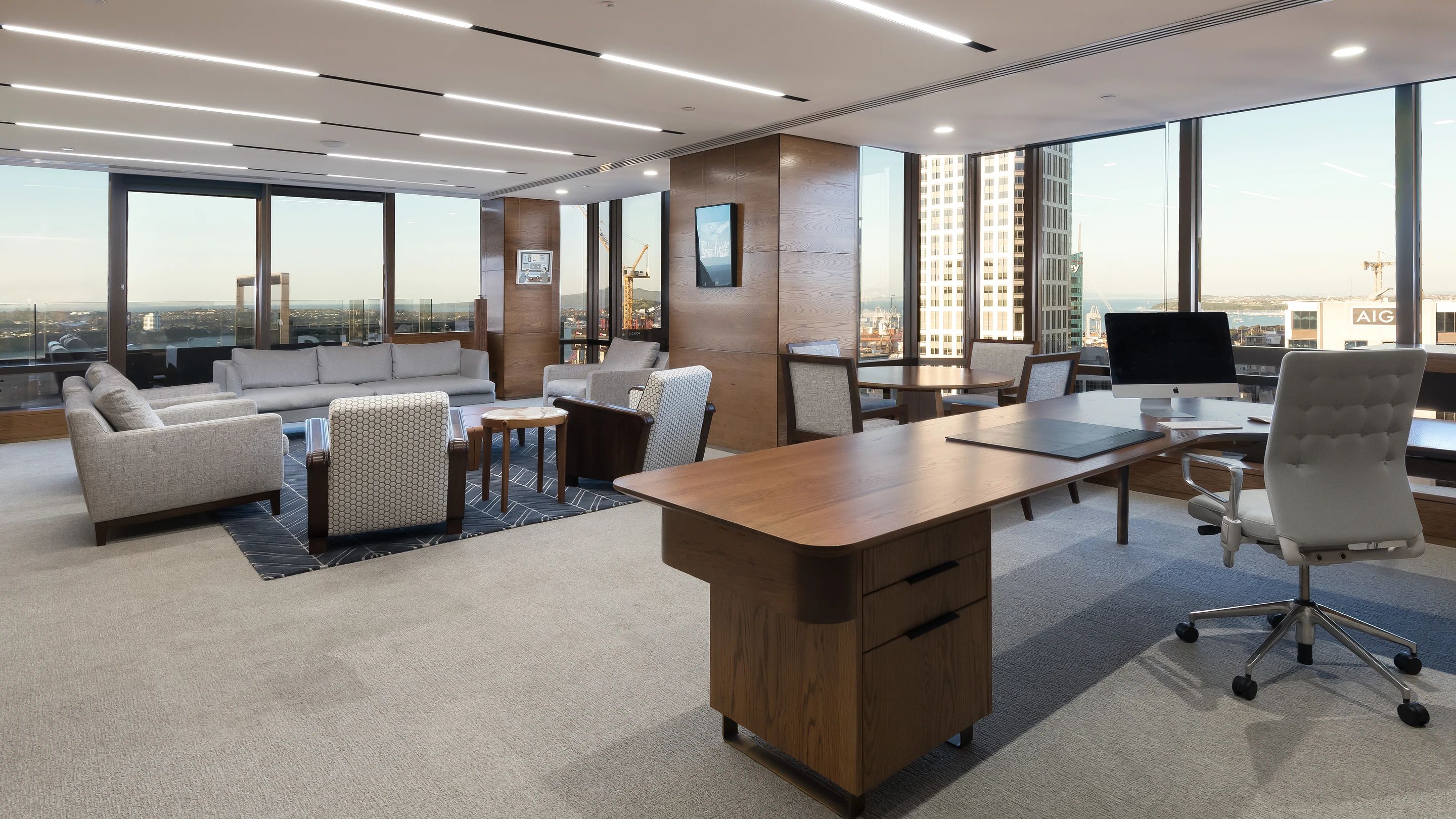 Robt. Jones Holdings — hero image
